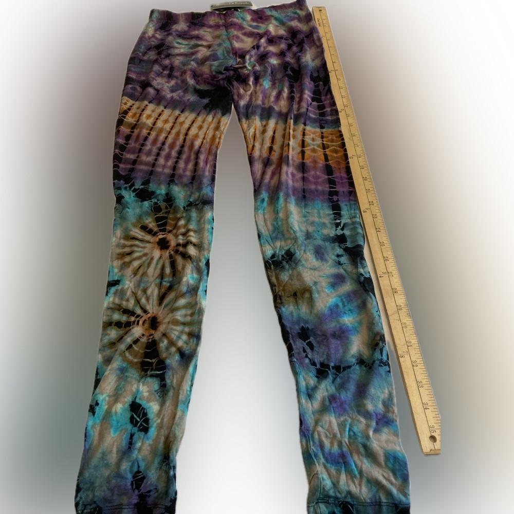 Sacred Threads Tie Dye Leggings. Soft and Comfortable.